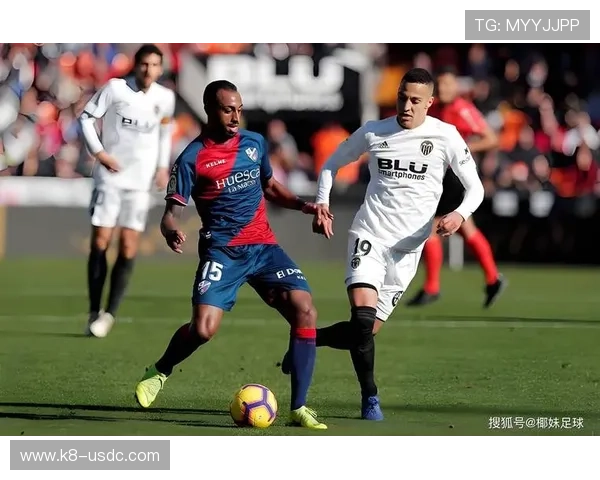 皇冠登3足球出租,便捷快速的足球租赁平台助您轻松组织足球赛事 皇冠登3足球出租,便捷快速的足球租赁平台助您轻松组织足球赛事